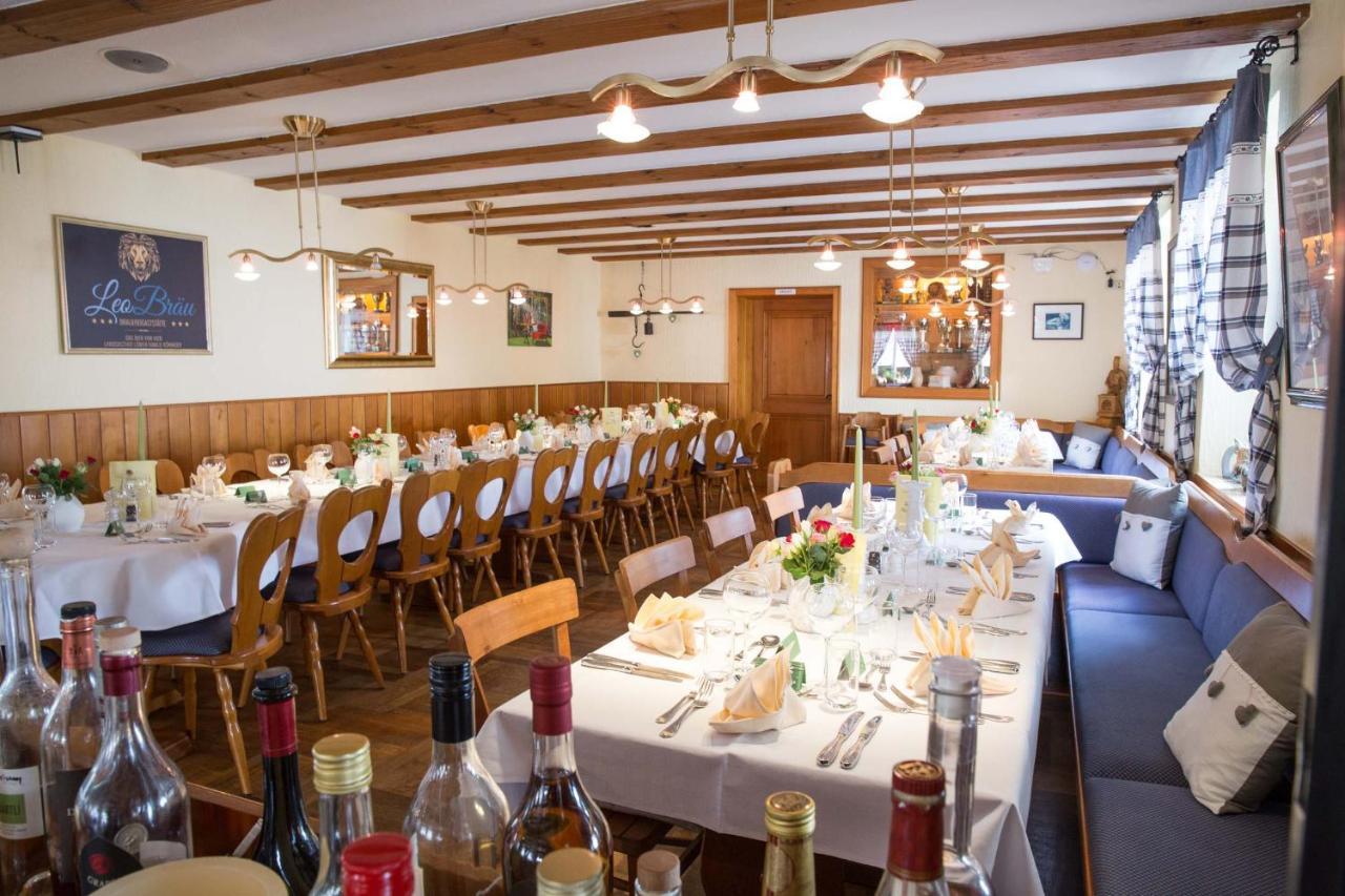 Landgasthof & Brauerei Loewen Sasbach Sasbach  Esterno foto